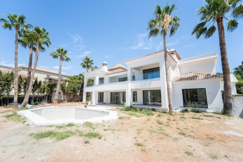 6 dormitorios Villa en Marbella, Spain No. 26996 4