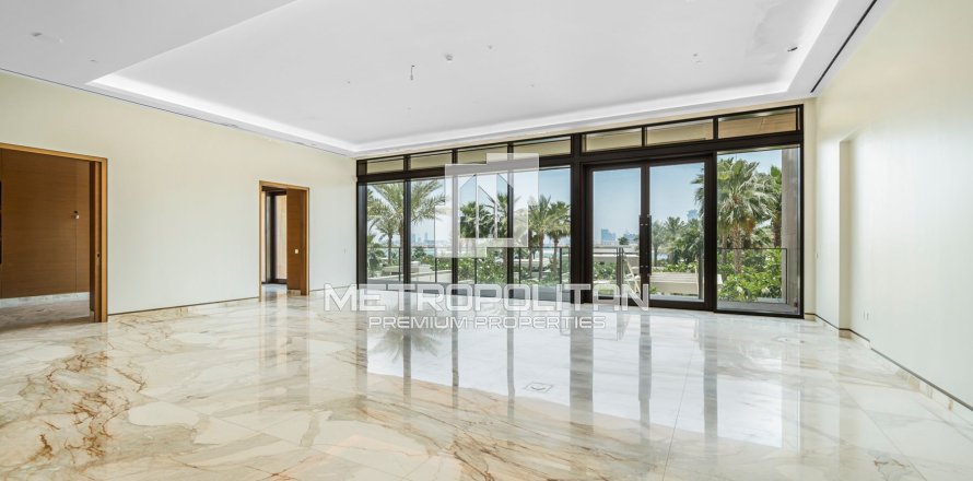 4 bedrooms Apartment in Palm Jumeirah, UAE No. 7400