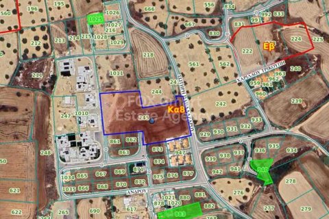 7247m² Land en Tseri, Cyprus No. 35340 1