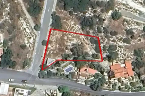 1112m² Land en Agios Tychonas, Cyprus No. 35963 1