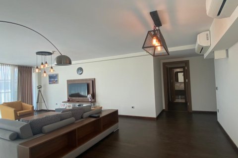 3+1 Apartment in Istanbul, Turkey No. 14355 7