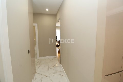 1+1 Apartment en Istanbul, Turkey No. 12328 12