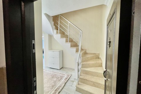 4+1 Penthouse in Oba, Turkey No. 14356 11