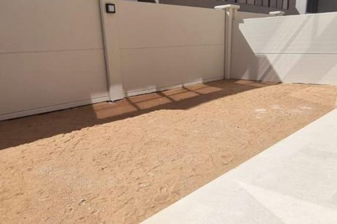 5 bedrooms Townhouse in Al Salam Street, UAE No. 5834 26