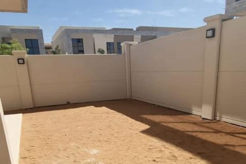 5 bedrooms Townhouse in Al Salam Street, UAE No. 5834 25