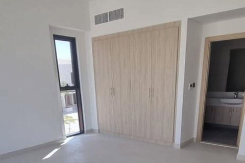 5 bedrooms Townhouse in Al Salam Street, UAE No. 5834 13