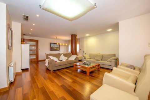 5 dormitorios House en San Javier, Spain No. 25465 4