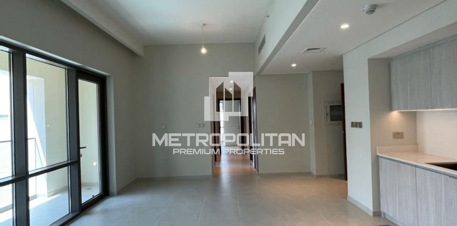 2 bedrooms Apartment in Creek Beach, UAE No. 7596