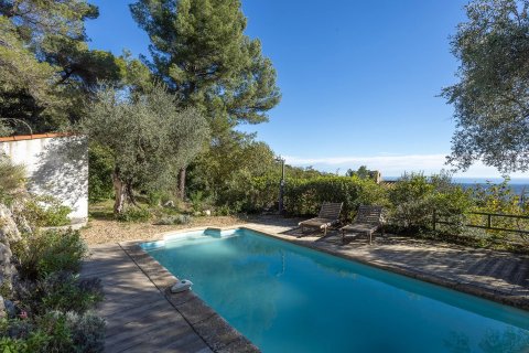 8 dormitorios Villa en Grasse, France No. 72557 11