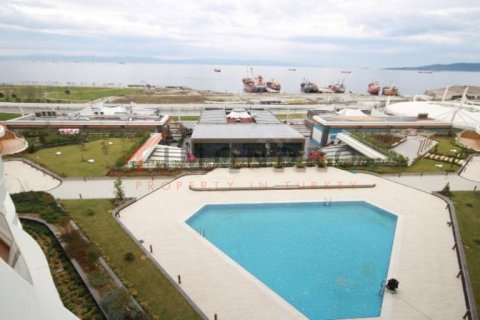 2+1 Apartment in Kartal, Turkey No. 23807 13