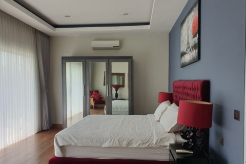 3 bedrooms Villa in Seminyak, Indonesia No. 23030 9