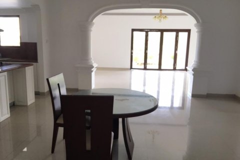 6 bedrooms Villa in Pecatu, Indonesia No. 23037 12