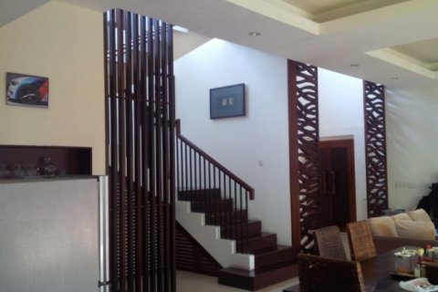 3 bedrooms Villa in Kerobokan, Indonesia No. 23031 19