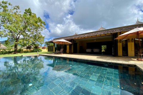 4 bedrooms Villa in Tamarin, Mauritius No. 60914 1