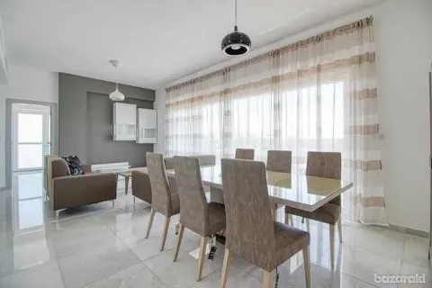 3 dormitorios Penthouse en Mesa Geitonia, Cyprus No. 43499 1