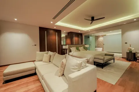 4 bedrooms Villa in Phuket, Thailand No. 2849 6