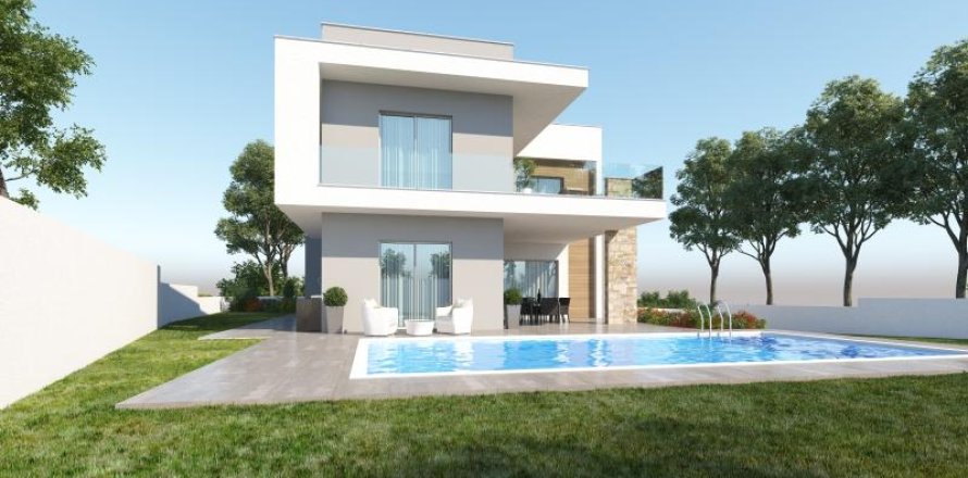 3 bedrooms Villa in Limassol, Cyprus No. 37800