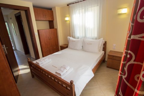 3 bedrooms Hotel in Chalkidiki, Greece No. 56745 16