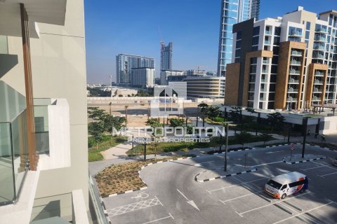 33m² Apartment in Meydan, UAE No. 6618 10