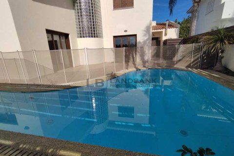 4 dormitorios House en Nicosia, Cyprus No. 74156 15