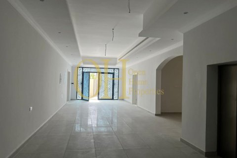 10 bedrooms Villa in Mohamed Bin Zayed City, UAE No. 61863 7