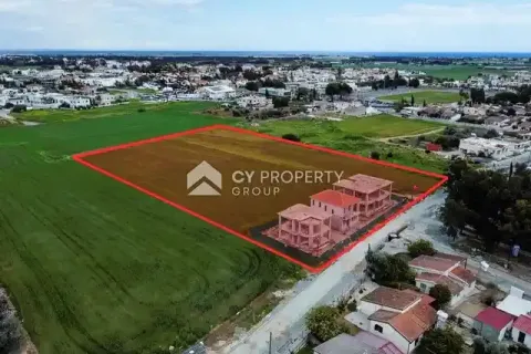 11582m² Land en Kiti, Cyprus No. 35837 1