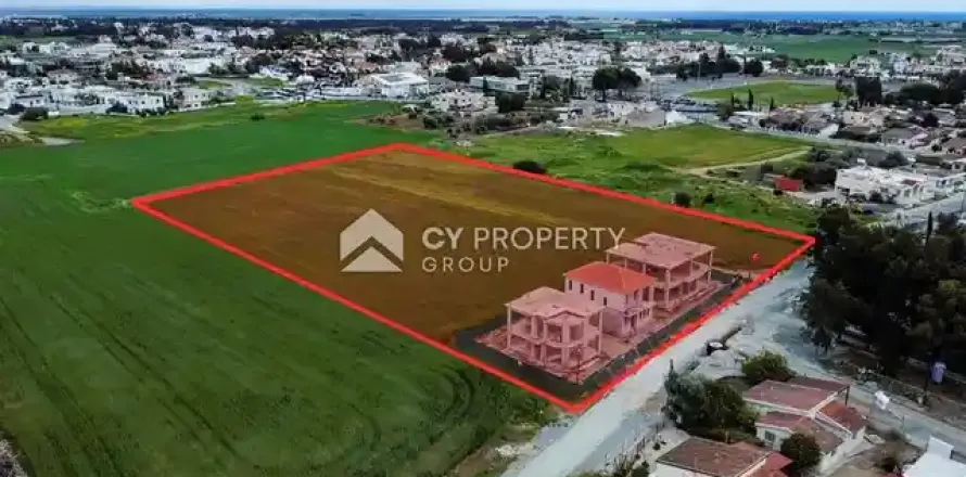 11582m² Land in Kiti, Cyprus No. 35837