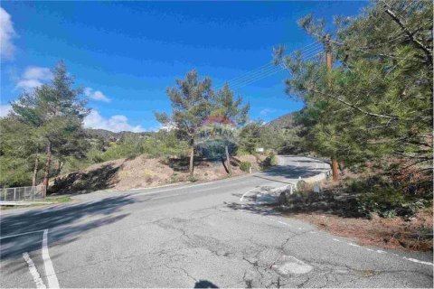 21690m² Land en Moniatis, Cyprus No. 35832 3