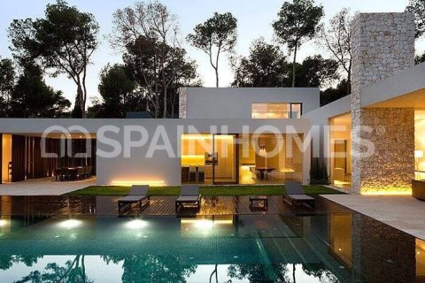 5 bedrooms Villa in Yecla, Spain No. 25895 1