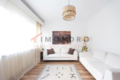 2+1 Apartment en Sisli, Turkey No. 21302 4