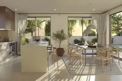 5 bedrooms Villa in Abu Dhabi, UAE No. 6339 18