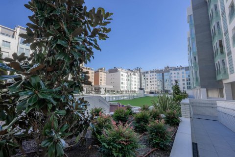 4 chambres Appartement à Madrid, Spain No. 26132 9