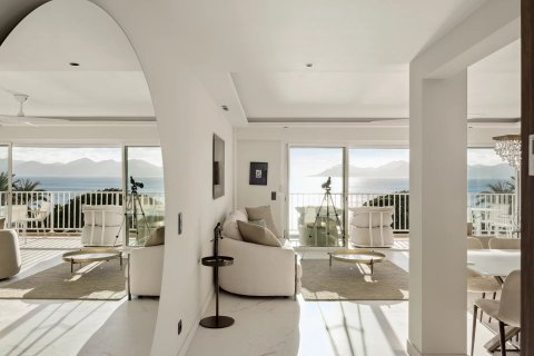 3 bedrooms Apartment in Cannes, France No. 74071 7