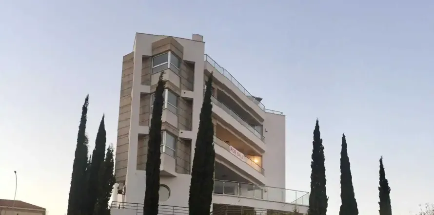 4 dormitorios Apartment en Germasogeia, Cyprus No. 32257