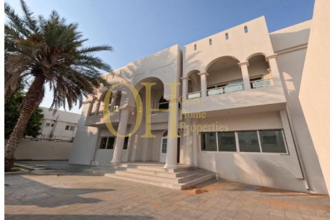 10 bedrooms Villa in Al Bateen, UAE No. 71592 1