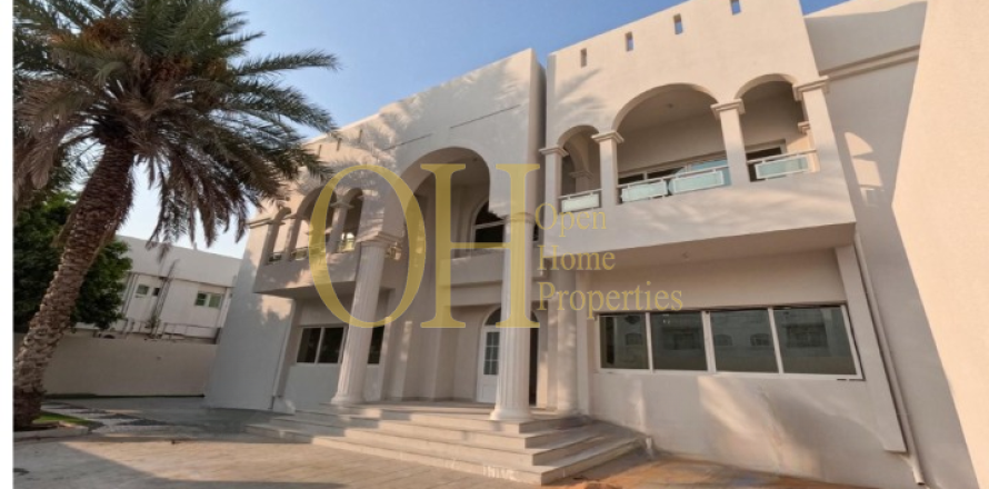 10 bedrooms Villa in Al Bateen, UAE No. 71592