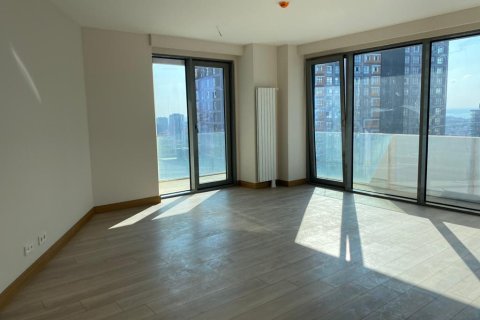 3+1 Apartment in Kadikoy, Turkey No. 15017 4