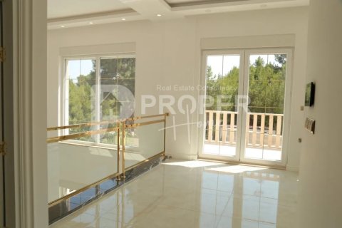 6 rooms Villa in Dosemealti, Turkey No. 11842 7