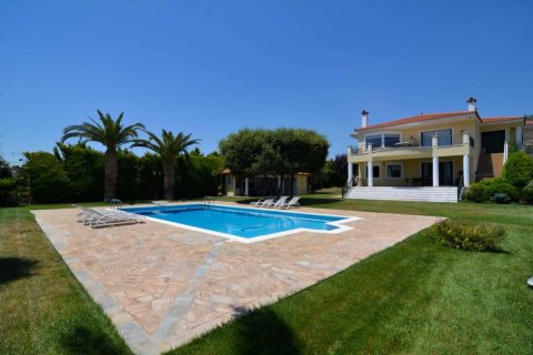 8 bedrooms Villa in Central Greece, Greece No. 49993 2