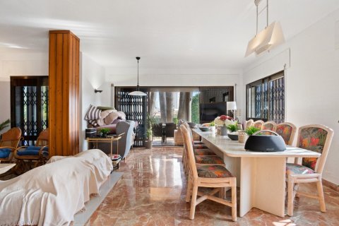 7 dormitorios Villa en Alicante, Spain No. 27787 2