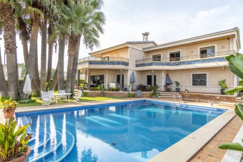 7 bedrooms Villa in Alicante, Spain No. 27787 1