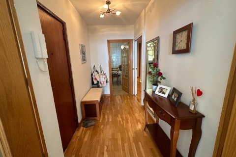 3 dormitorios Apartment en Alicante, Spain No. 27733 8