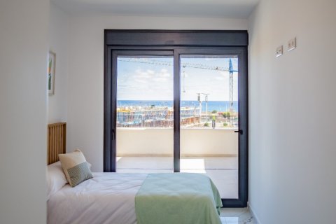 3 chambres Appartement à Alicante, Spain No. 27789 6