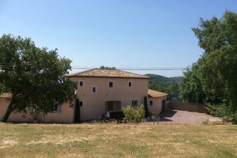 6 dormitorios Villa en La Garde-Freinet, France No. 75907 24