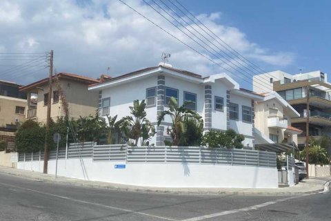 4 dormitorios House en Agios Athanasios, Cyprus No. 63252 15