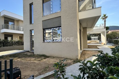 3+2 Villa en Urla, Turkey No. 17505 27