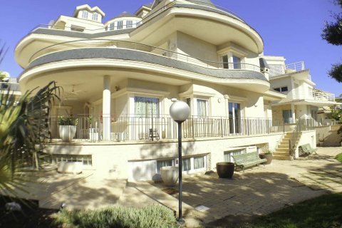 11 dormitorios Villa en Alicante, Spain No. 26146 1