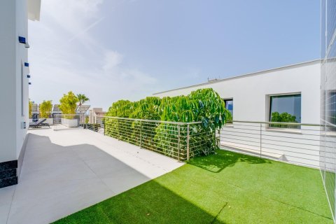 4 dormitorios Villa en Finestrat, Spain No. 26698 11