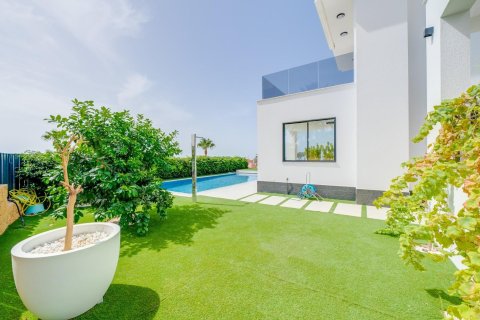 4 dormitorios Villa en Finestrat, Spain No. 26698 21