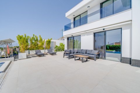 4 dormitorios Villa en Finestrat, Spain No. 26698 16